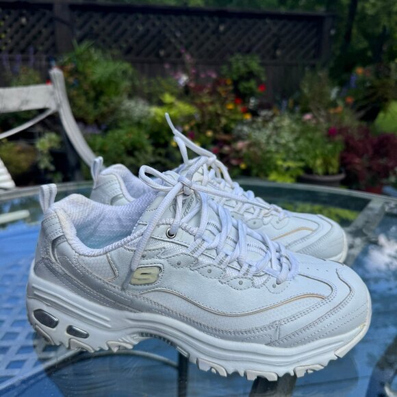 Sketchers D’Lites white size 10 women’s - Picture 2 of 13
